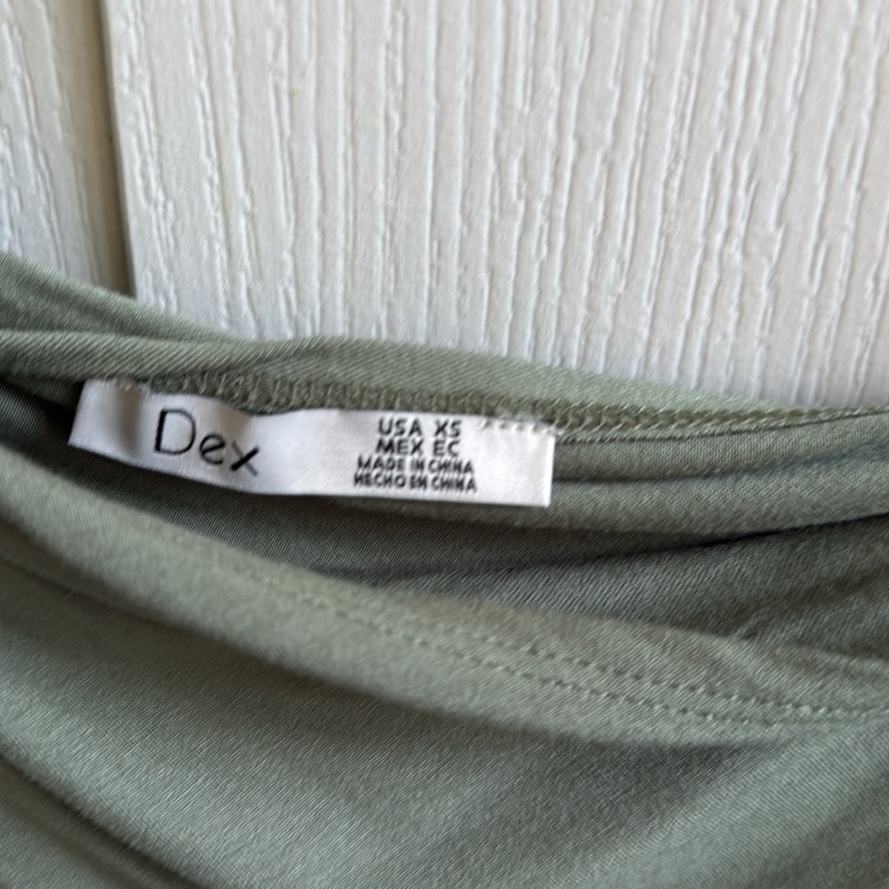 ❤️ Dex  Green One Shoulder top ❤️ - Picture 4 of 7